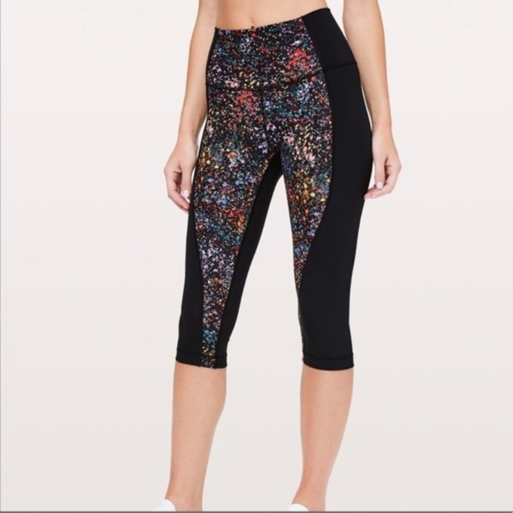 LULULEMON Wunder Under Crop Curve Black FLMI‎ 6
